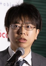 Yoshinori Suzue